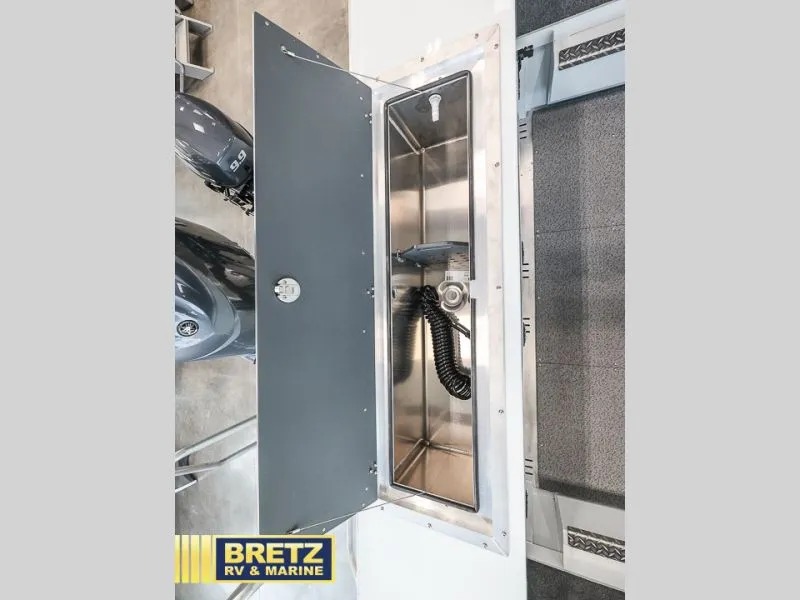 Slide: The Image of Pro 200 V ET 2026 - 10