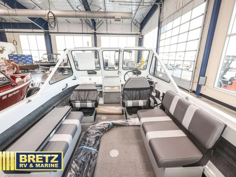 Slide: The Image of Pro 200 V ET 2026 - 16