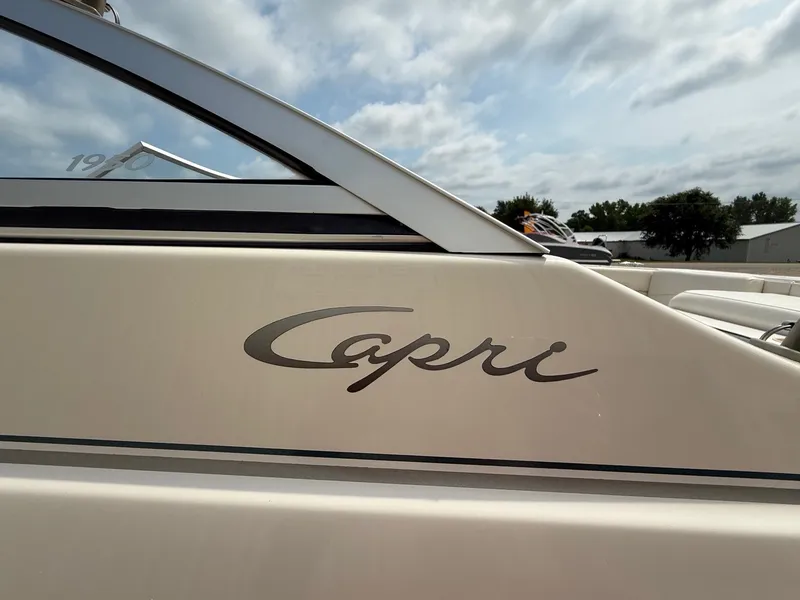 Slide: The Image of Bayliner 1950 Capri CL 1999 - 5