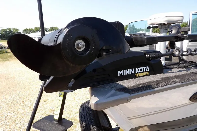 Slide: The Image of Minn Kota Terrova motor on 2012 Lund 1775 Impact Sport boat deck. - 53
