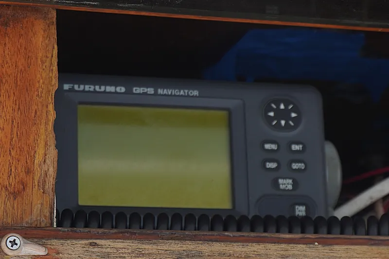 Slide: The Image of Furuno GPS navigator on 1986 Ocean Yachts 38 Super Sport. - 22