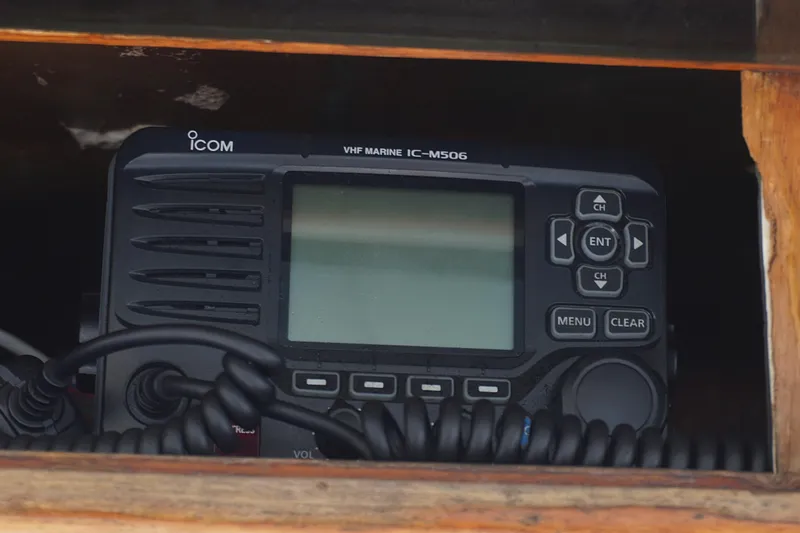 Slide: The Image of VHF marine radio on 1986 Ocean Yachts 38 Super Sport boat. - 4