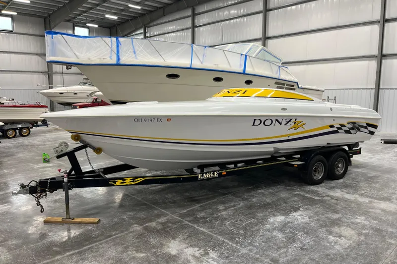 Donzi 28 ZX 1999 - Marine Source