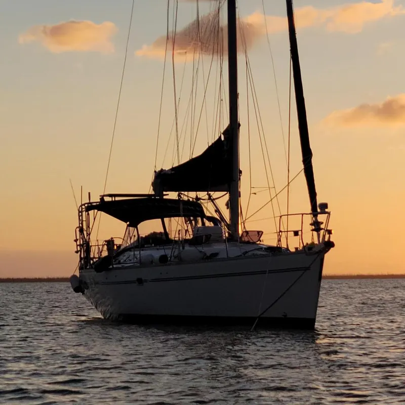 Slide: The Image of Catalina 470 1999 - 5