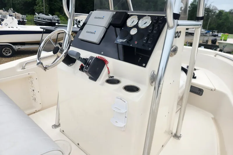 Slide: The Image of 2016 Bulls Bay 200 Center Console boat dashboard with Garmin navigation system. - 6