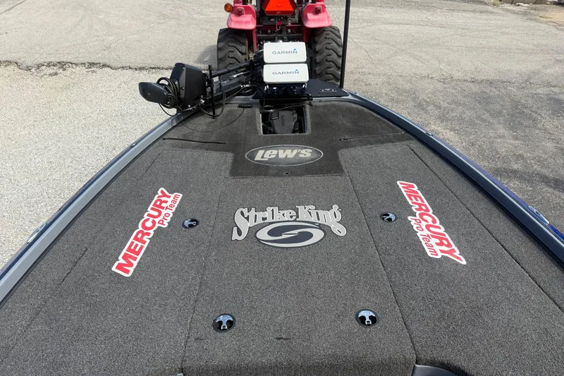 Slide: The Image of Nitro Z20 Pro 2021 boat deck with Mercury Pro Team and Strike King logos. - 22