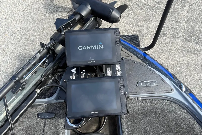 Slide: The Image of Dual Garmin screens on a 2021 Nitro Z20 Pro boat dashboard. - 25