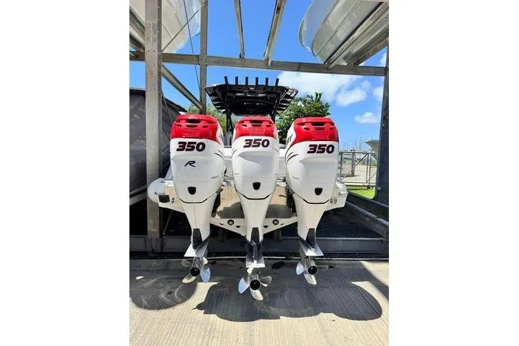 Slide: The Image of 2019 Nor-Teck 390 Sport Center Console with triple 350 horsepower engines. - 5