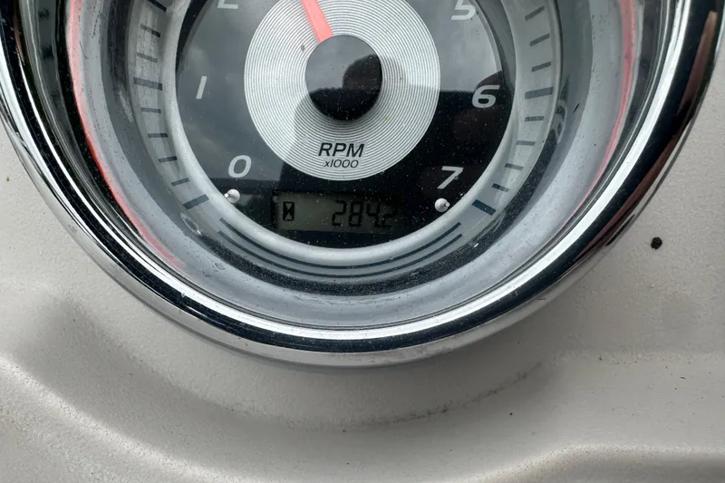 Slide: The Image of Close-up of Avalon GS2185 2018 RPM gauge displaying 2842 RPM. - 11