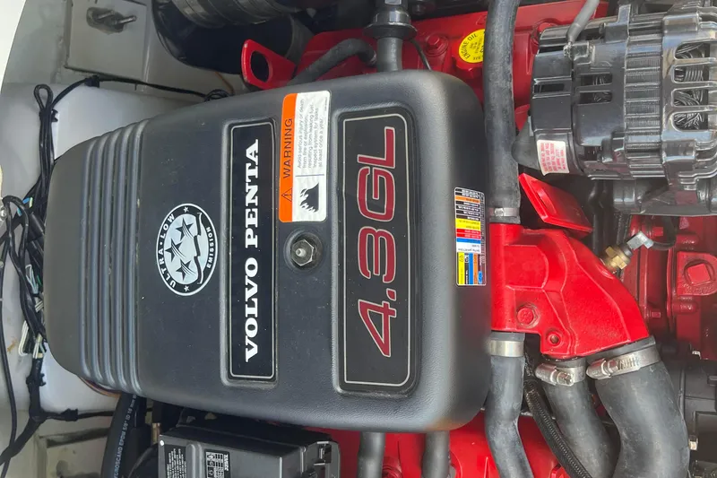Slide: The Image of Volvo Penta 4.3GL engine in a 2008 Four Winns H190 boat. - 54