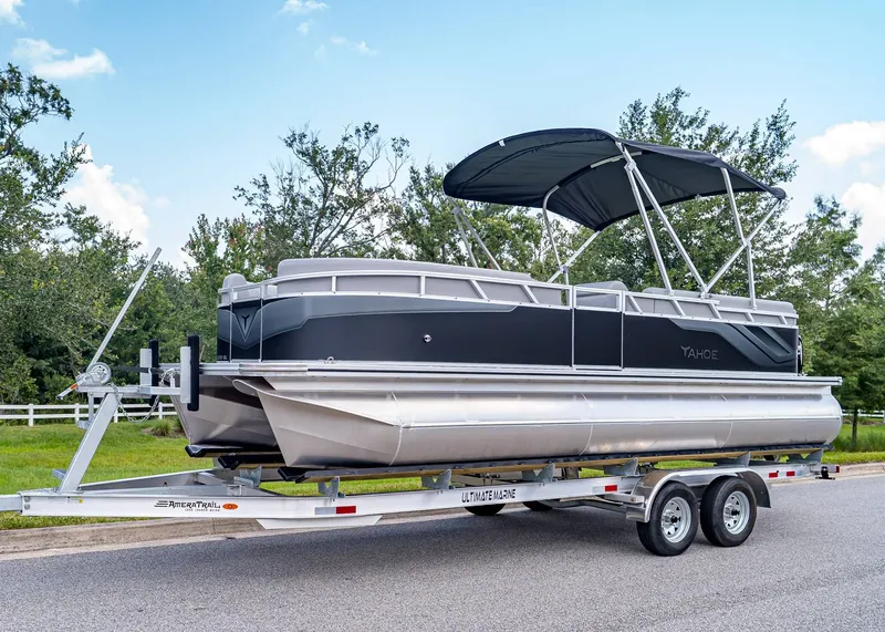 The Image of Tahoe SLT 23' Quad Lounge 2025 - 1