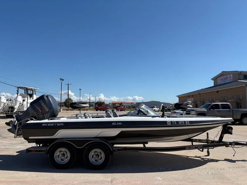 Slide: The Image of Skeeter SL210 2009 - 7