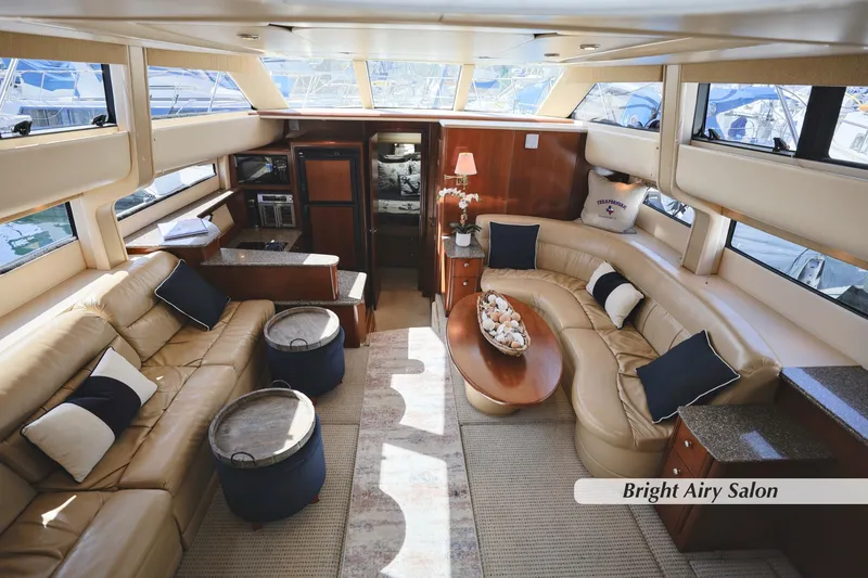 Slide: The Image of Bright, airy salon in 2005 Meridian 459 Aft Cabin Motor Yacht interior. - 16