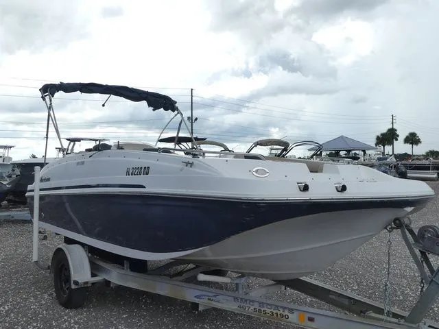 Slide: The Image of Hurricane SunDeck Sport 188 OB 2016 - 3