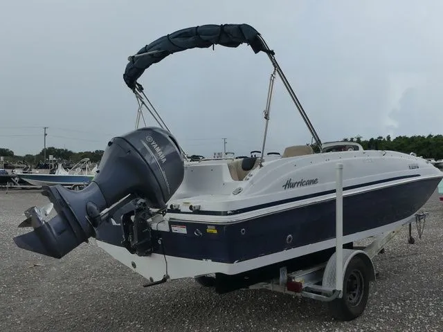 Slide: The Image of Hurricane SunDeck Sport 188 OB 2016 - 4