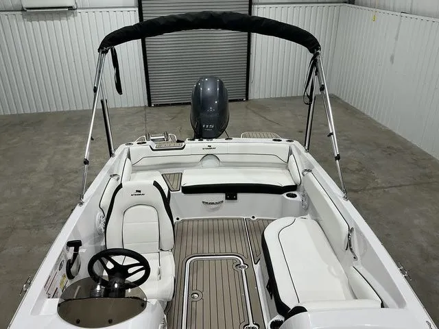 Slide: The Image of Stingray 182SC 2026 - 5