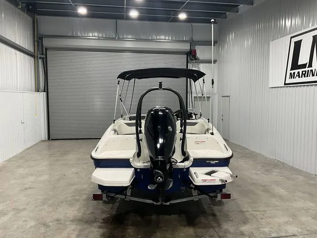 Slide: The Image of Bayliner Element E18 2022 - 6