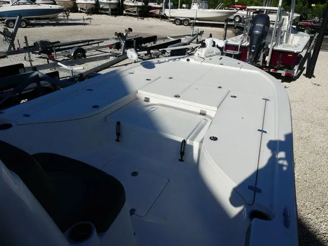 Slide: The Image of Sea Born FX24 Bay Sport 2021 - 13