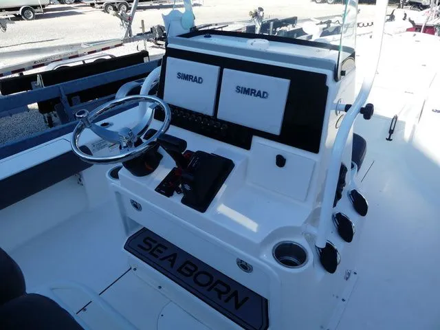 Slide: The Image of Sea Born FX24 Bay Sport 2021 - 9
