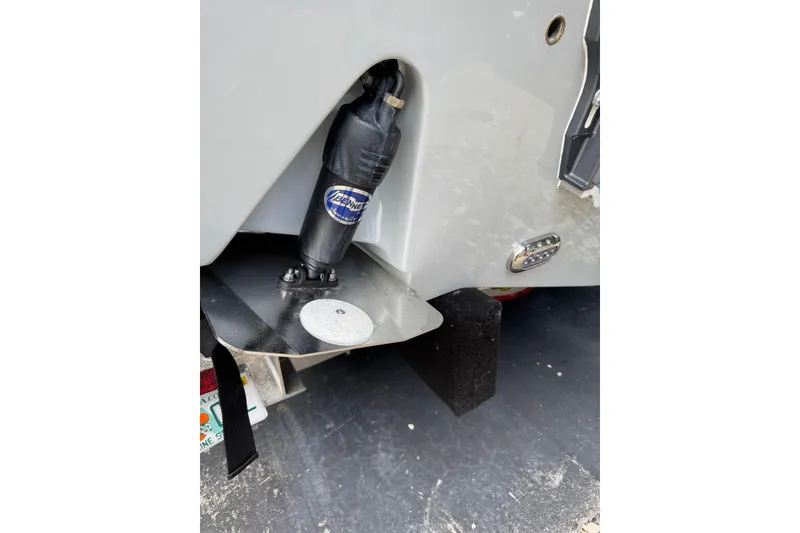 Slide: The Image of Close-up of 2023 Sea Hunt Gamefish 27 trim tab and hydraulic system. - 18