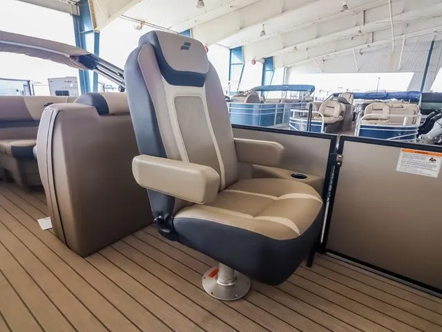 Slide: The Image of Starcraft EXS1R 2026 - 10