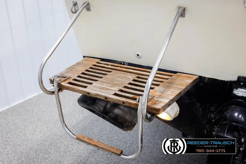 Slide: The Image of 1977 Searay 220 OV boat swim platform with ladder and stainless steel rails. - 58