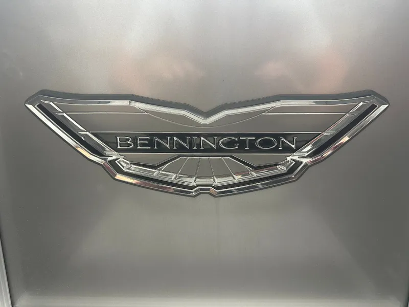 Slide: The Image of Bennington 27QFBWAT2SR 2024 - 17