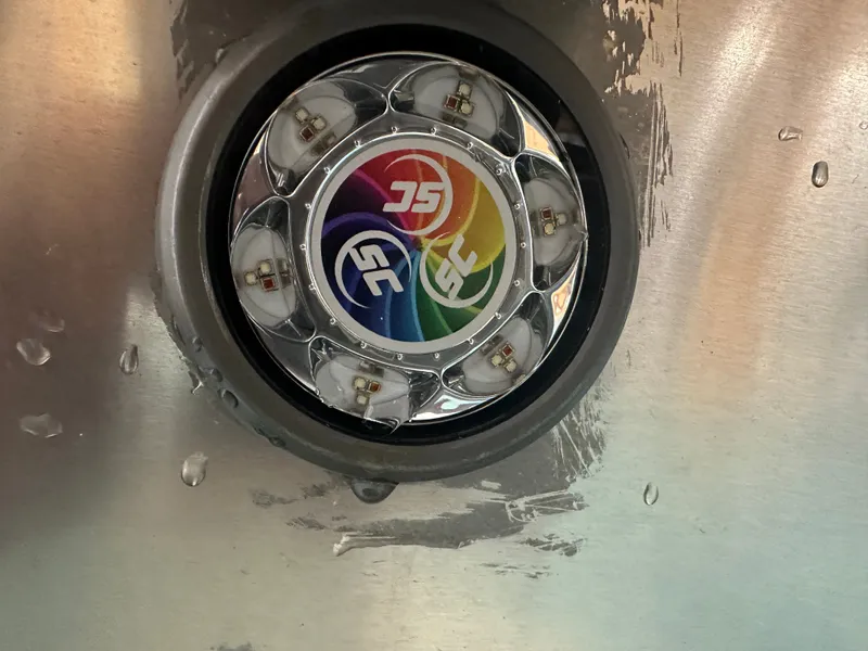 Slide: The Image of Bennington 27QFBWAT2SR 2024 - 8