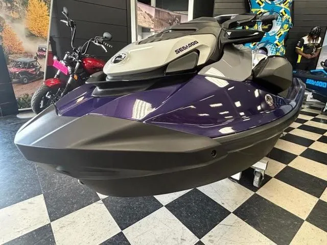 Slide: The Image of Sea-Doo GTI 2025 - 3