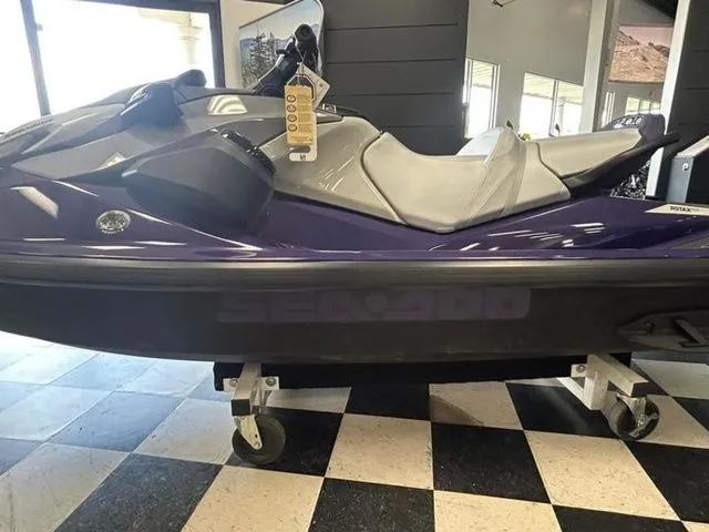 Slide: The Image of Sea-Doo GTI 2025 - 4