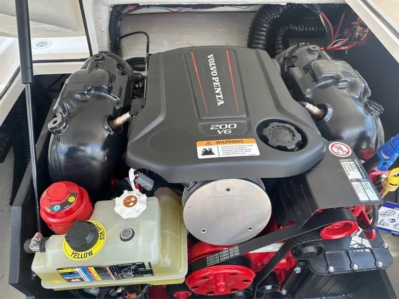 Slide: The Image of Regal 2000 ESX 2023 - 17