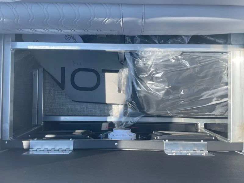 Slide: The Image of Avalon VNT85 RF23T 2025 - 15