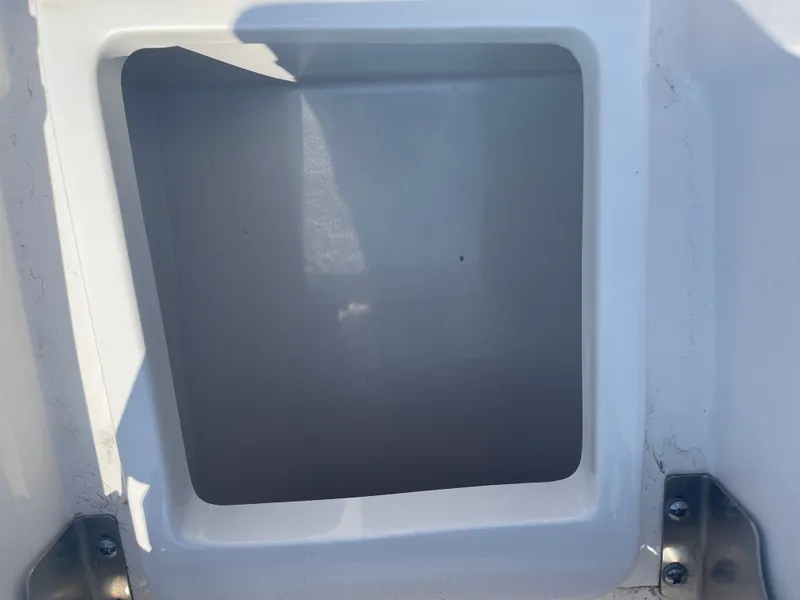 Slide: The Image of Tidewater 2110 Bay Max 2026 - 15