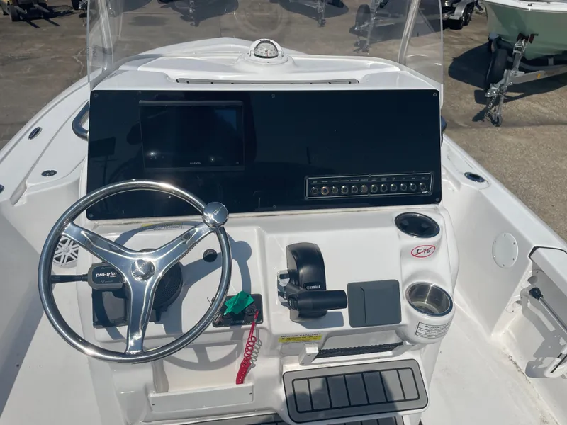 Slide: The Image of Tidewater 2110 Bay Max 2026 - 17