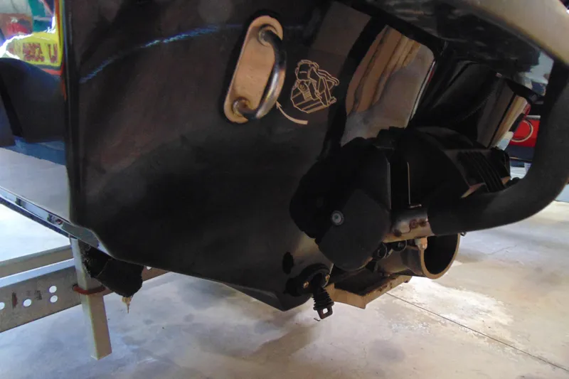 Slide: The Image of 2014 Yamaha WaveRunner FX HO rear view showing jet propulsion system. - 9