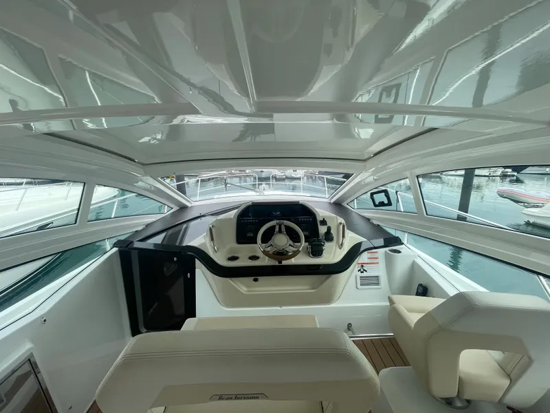 Slide: The Image of Interior view of 2018 Beneteau Gran Turismo 40 yacht cockpit. - 22