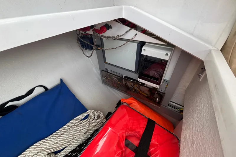 Slide: The Image of Storage compartment in 2019 Saffier Sc 8.0m Cabin with ropes and safety equipment. - 13