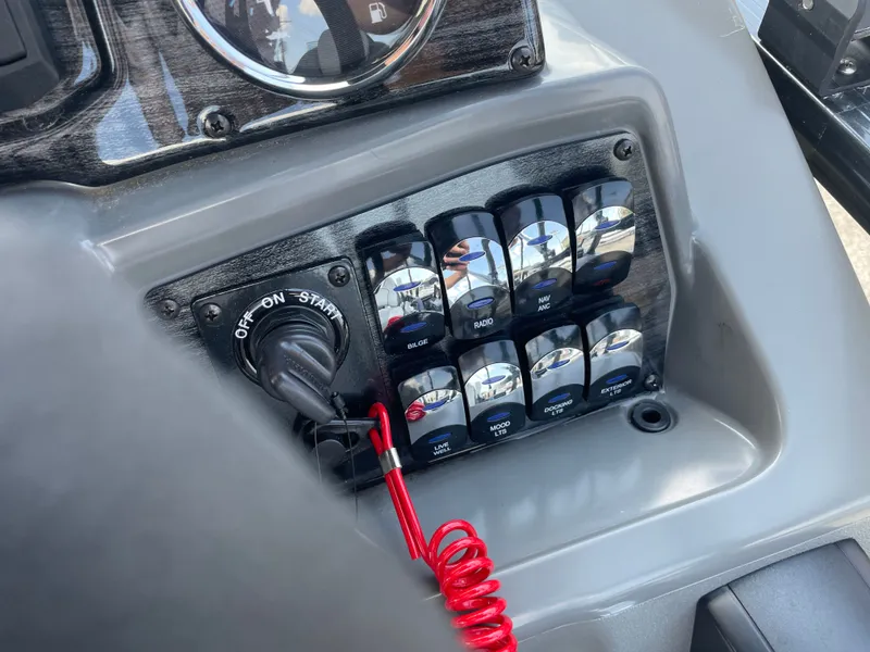 Slide: The Image of Avalon VNT85 RF23T 2025 - 18