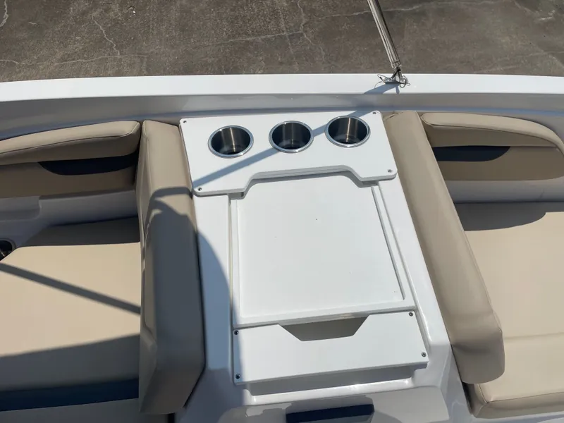 Slide: The Image of Hurricane SS205 2025 - 18