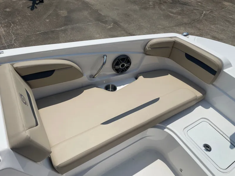 Slide: The Image of Hurricane SS205 2025 - 22