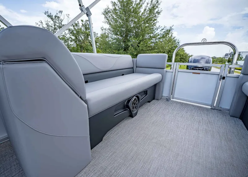 Slide: The Image of Tahoe SLT 23' Quad Lounge 2025 - 23