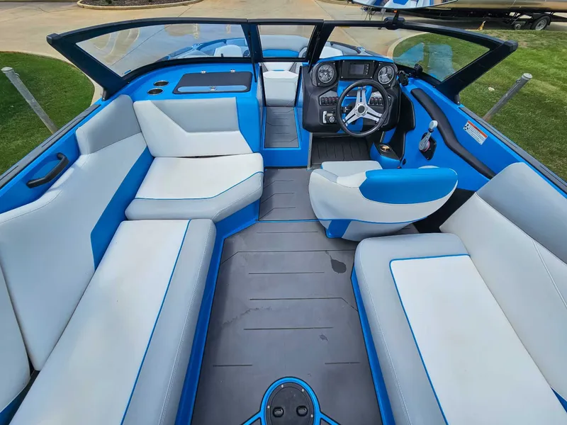 Slide: The Image of Supreme S224 2018 - 11