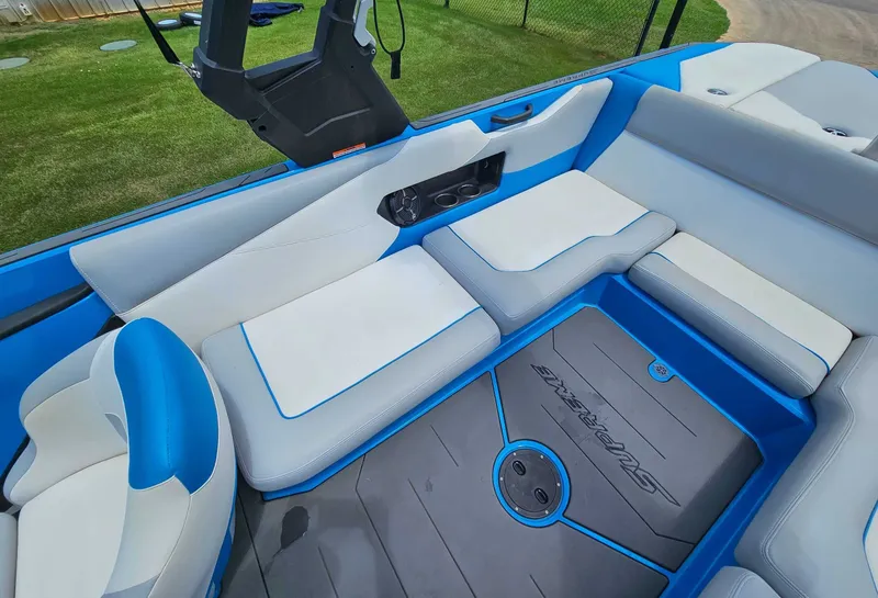 Slide: The Image of Supreme S224 2018 - 15