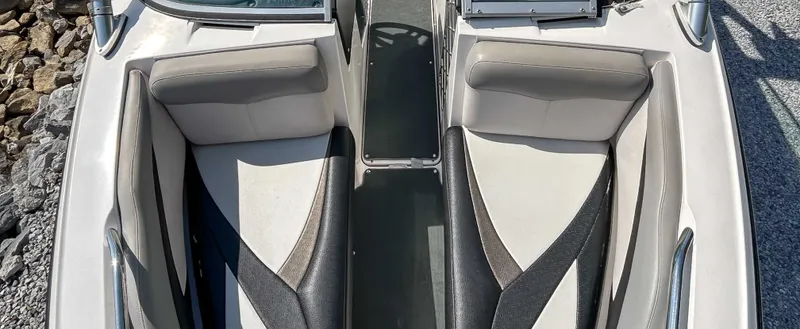 Slide: The Image of MasterCraft X-15 2010 - 12