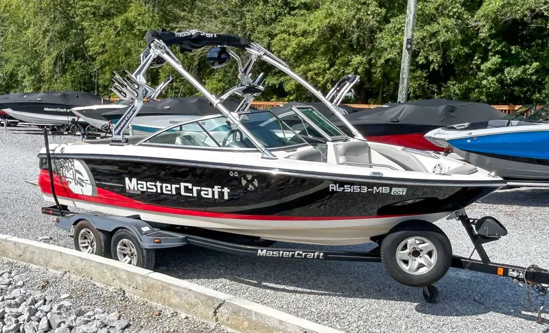 Slide: The Image of MasterCraft X-15 2010 - 5
