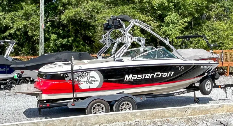 Slide: The Image of MasterCraft X-15 2010 - 7