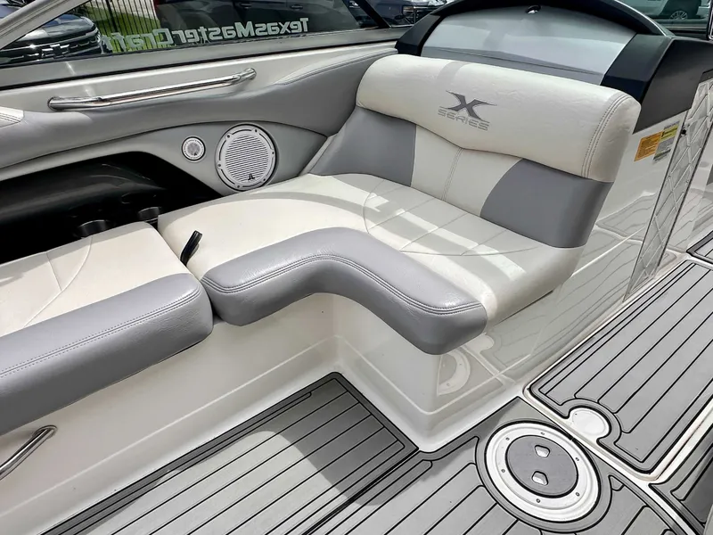 Slide: The Image of MasterCraft X30 2007 - 16