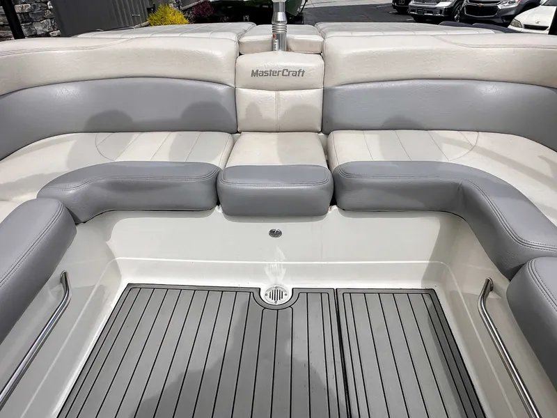 Slide: The Image of MasterCraft X30 2007 - 21