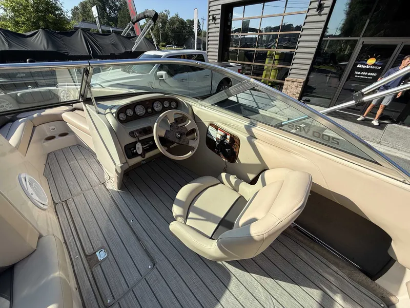 Slide: The Image of MasterCraft 200 Vrs 1998 - 12