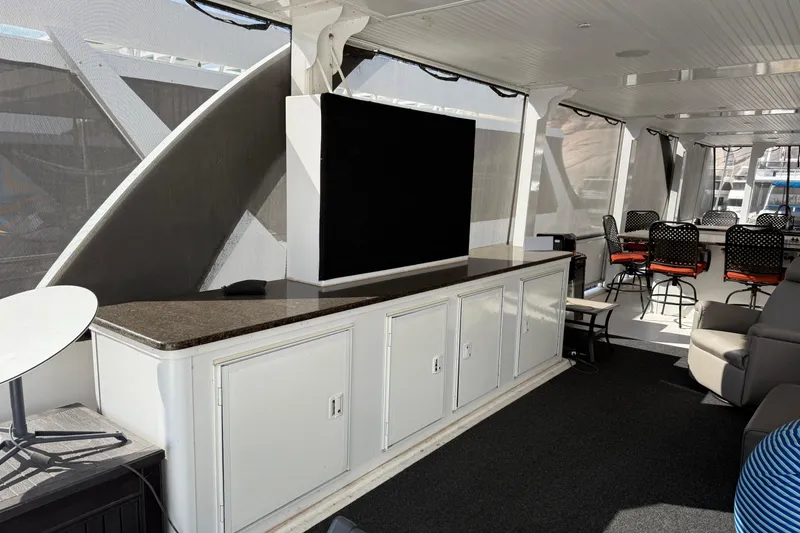 Slide: The Image of Luxurious interior of 2015 STARDUST Oceans Share #2 houseboat with modern amenities. - 94